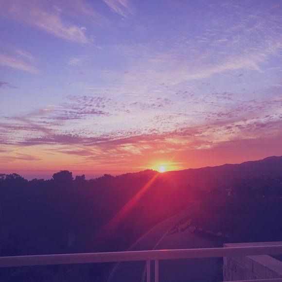 Meet your Posher, Esther - Picture 2 of 6